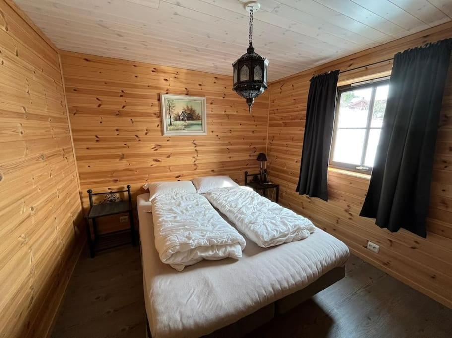 Cabin In Beautiful Surroundings At Harpefossen Нордфьордейд Екстериор снимка