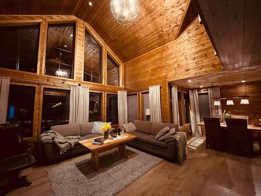 Cabin In Beautiful Surroundings At Harpefossen Нордфьордейд Екстериор снимка