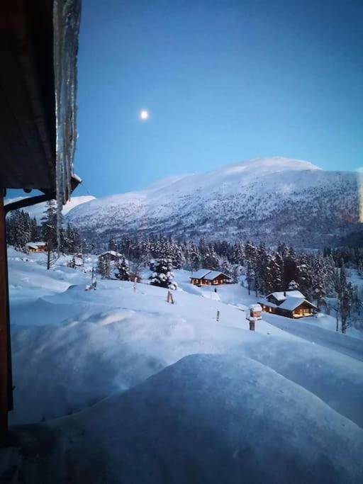 Cabin In Beautiful Surroundings At Harpefossen Нордфьордейд Екстериор снимка